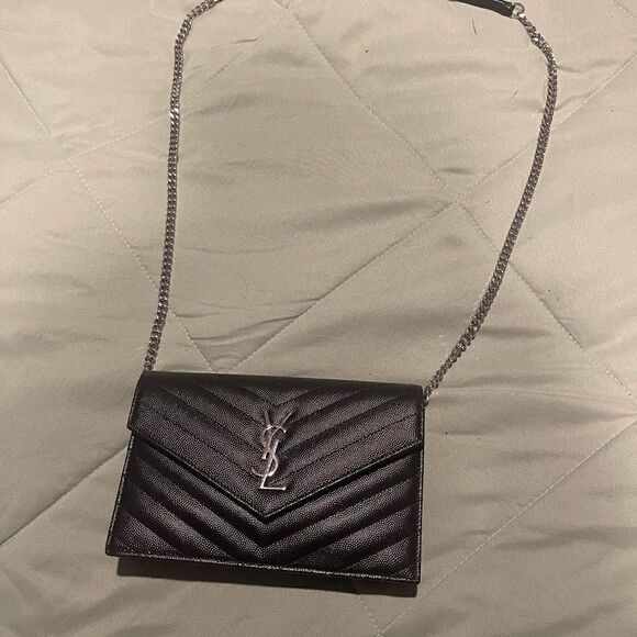 NEW AUTHENTIC YSL BLACK LEATHER CROSSBODY SILVER LOGO HARDWARE - Picture 2 of 7